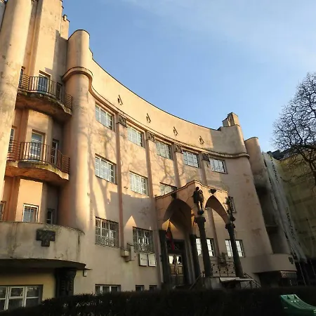 New Town Apartamentai Lägenhet